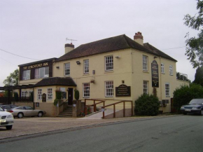 Гостиница The Lenchford Inn  Шролей